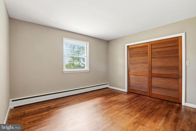 486 DERSTINE RD, Hatfield, PA 19440