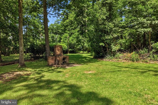 486 DERSTINE RD, Hatfield, PA 19440