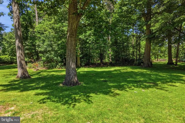 486 DERSTINE RD, Hatfield, PA 19440