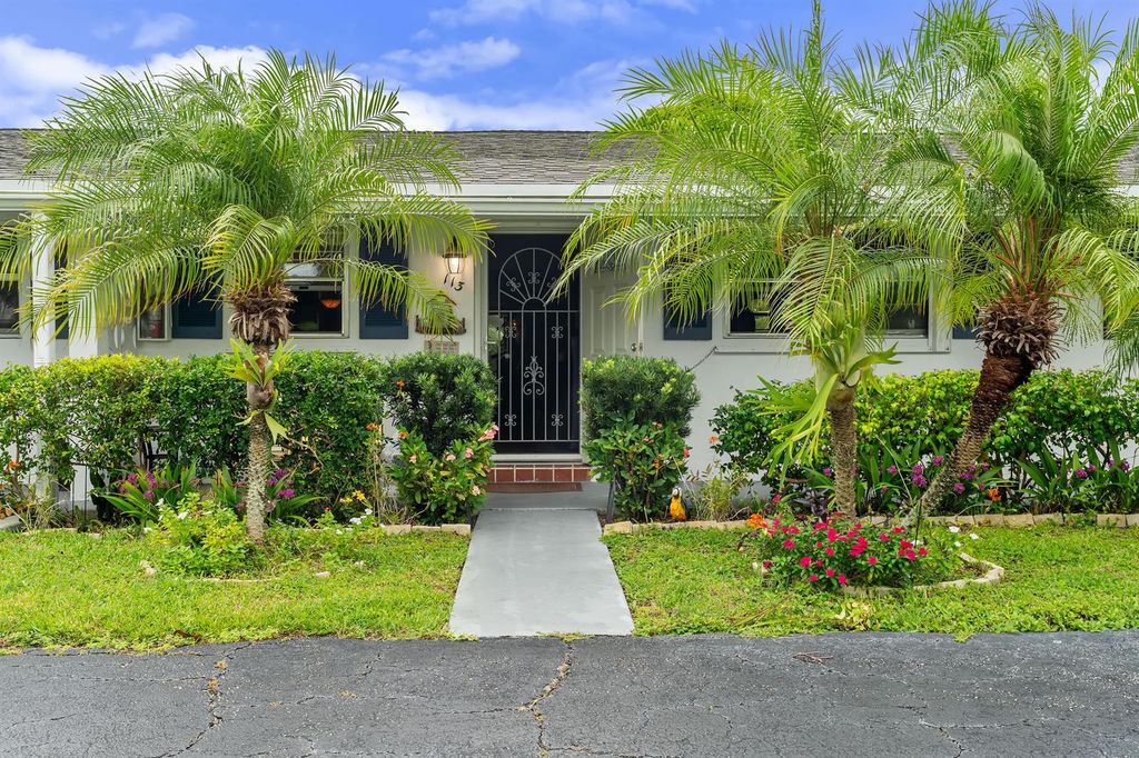 2017 SW Golf Lane 113, Boynton Beach, FL 33426