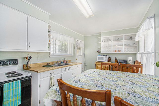 51361 Summit Street, Paw Paw Twp, MI 49079