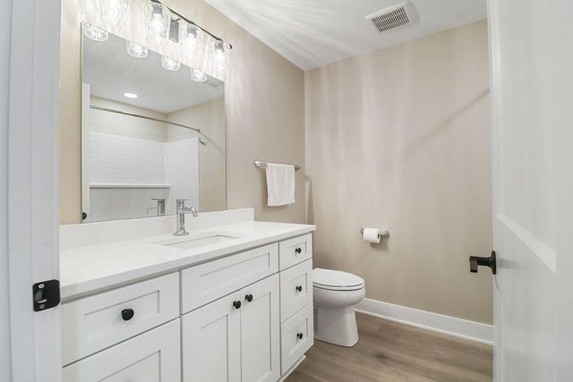 9200 66th AVENUE #125, Pleasant Prairie, WI 53158