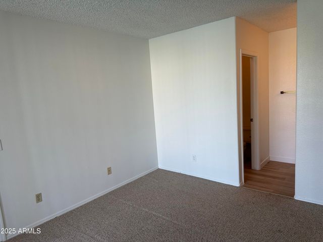 1825 W RAY Road 1008, Chandler, AZ 85224