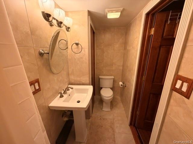 150-06 78th Road, Kew Garden Hills, NY 11367