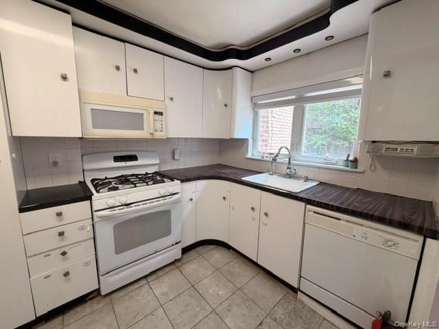 150-06 78th Road, Kew Garden Hills, NY 11367