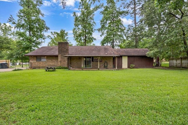 10462 County Road 1265, Flint, TX 75762