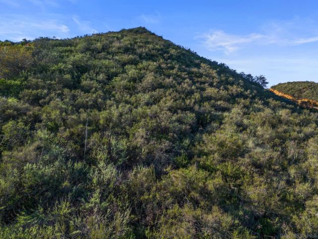 555 Calle Jardin 1, Temecula, CA 92590