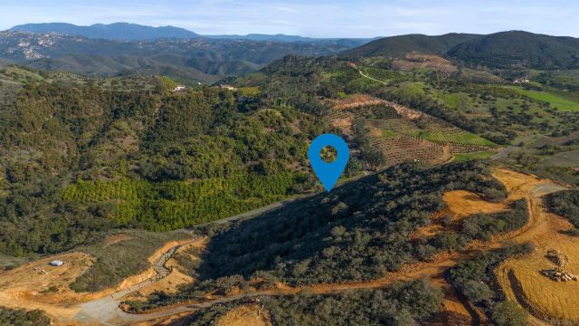 555 Calle Jardin 1, Temecula, CA 92590