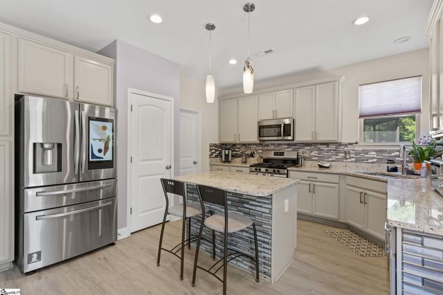 109 Fitzwilliam Place, Piedmont, SC 29673