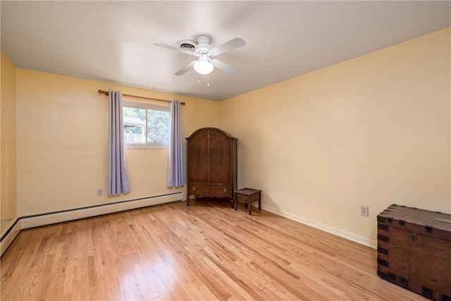211 Tangelo Dr, Jefferson Hills, PA 15025