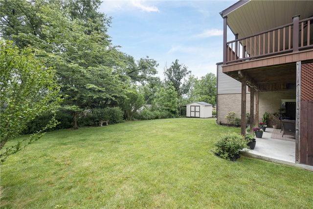211 Tangelo Dr, Jefferson Hills, PA 15025