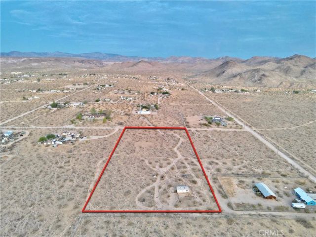 177 Cherokee Trail, Yucca Valley, CA 92284