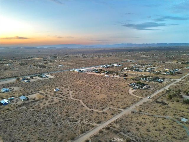 177 Cherokee Trail, Yucca Valley, CA 92284