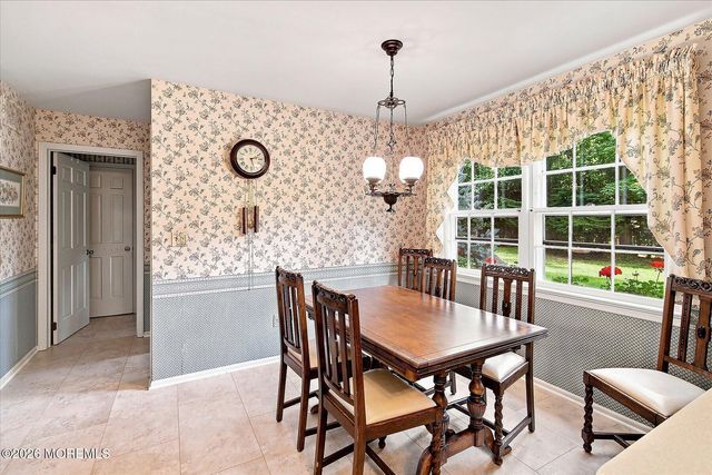 76 Tall Timber Road, Middletown, NJ 07748