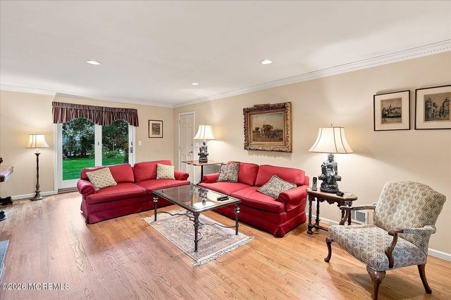 76 Tall Timber Road, Middletown, NJ 07748
