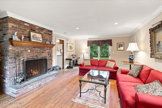 76 Tall Timber Road, Middletown, NJ 07748