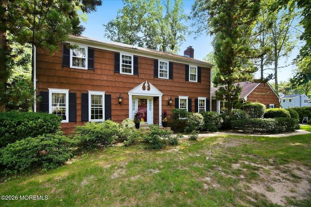 76 Tall Timber Road, Middletown, NJ 07748