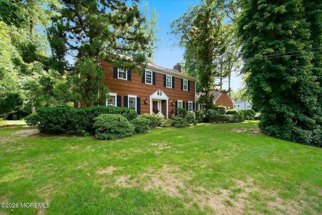 76 Tall Timber Road, Middletown, NJ 07748