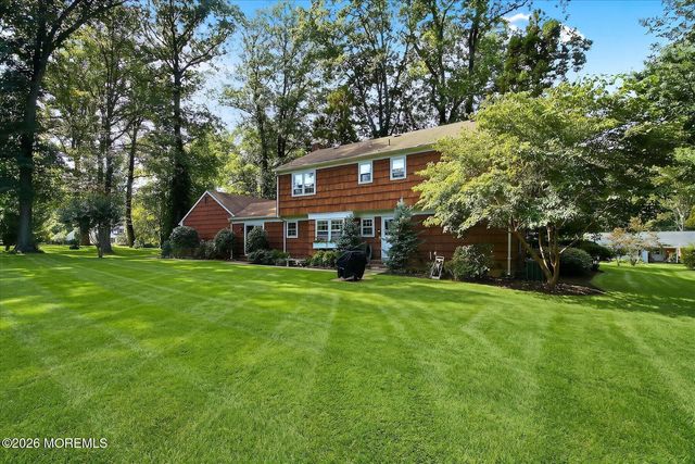 76 Tall Timber Road, Middletown, NJ 07748