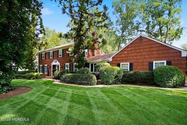 76 Tall Timber Road, Middletown, NJ 07748