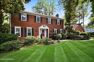 76 Tall Timber Road, Middletown, NJ 07748