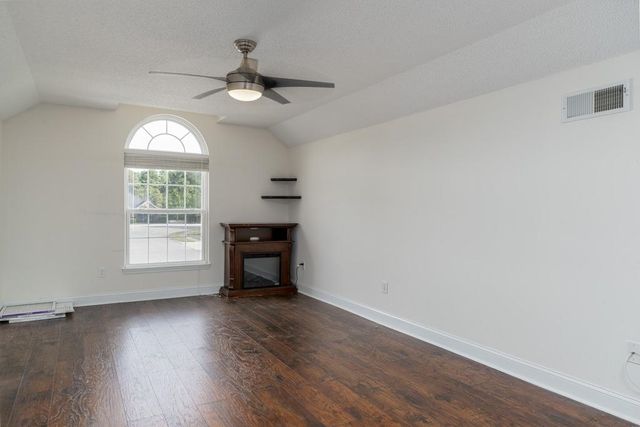 4734 Harvest Dr. Waterford Plantation, Myrtle Beach, SC 29579