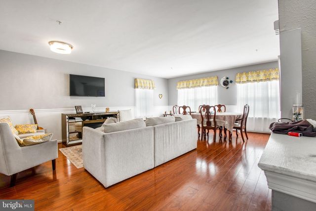 9820 BERRYWOOD CT, Springdale, MD 20774
