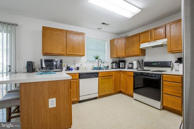 9820 BERRYWOOD CT, Springdale, MD 20774