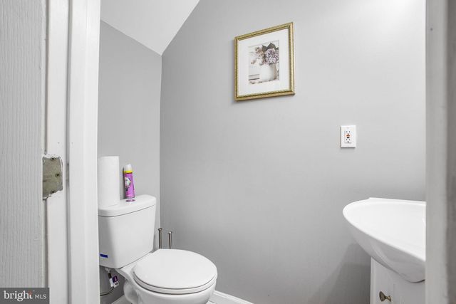 9820 BERRYWOOD CT, Springdale, MD 20774