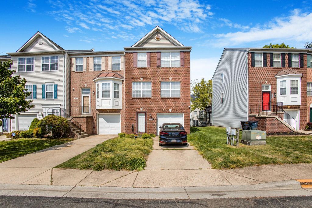 9820 BERRYWOOD CT, Springdale, MD 20774