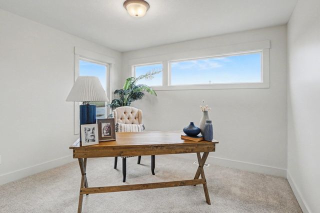 1615 Round Barn Drive, Hudsonville, MI 49426