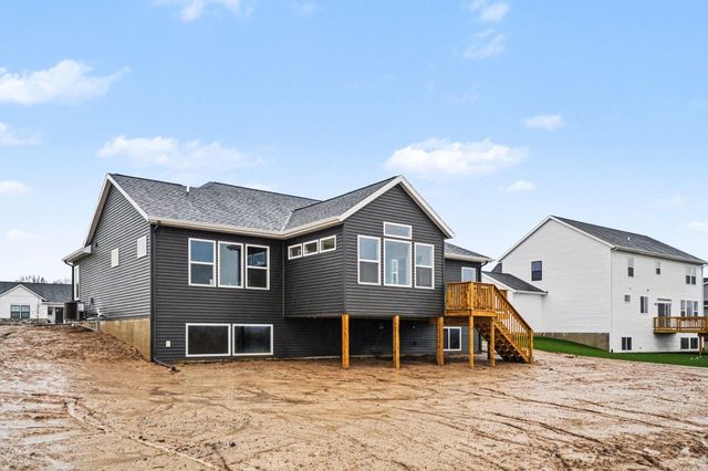 1615 Round Barn Drive, Hudsonville, MI 49426