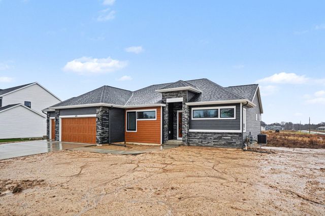 1615 Round Barn Drive, Hudsonville, MI 49426