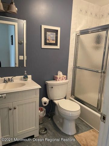 1000 Grand Central Avenue 5, Lavallette, NJ 08735