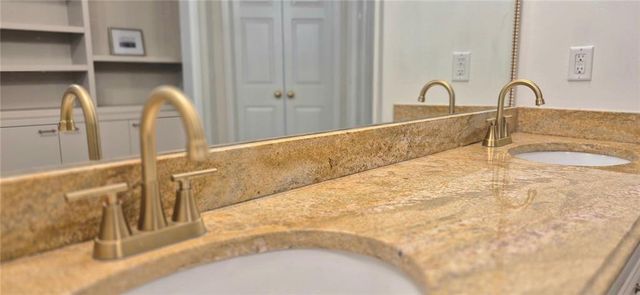 3165 Park Chase, Alpharetta, GA 30022