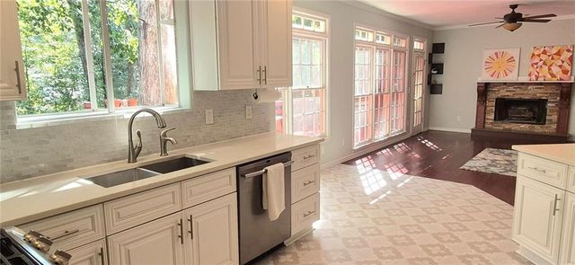 3165 Park Chase, Alpharetta, GA 30022