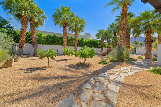 52862 Eisenhower Drive, La Quinta, CA 92253