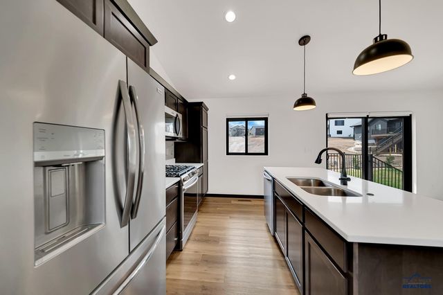 3011 ROMBAUER DR, Rapid City, SD 57703