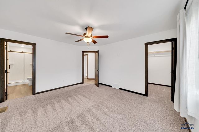 3011 ROMBAUER DR, Rapid City, SD 57703