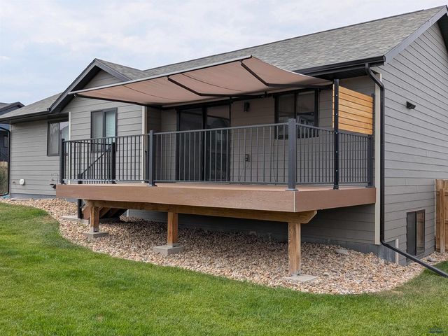 3011 ROMBAUER DR, Rapid City, SD 57703