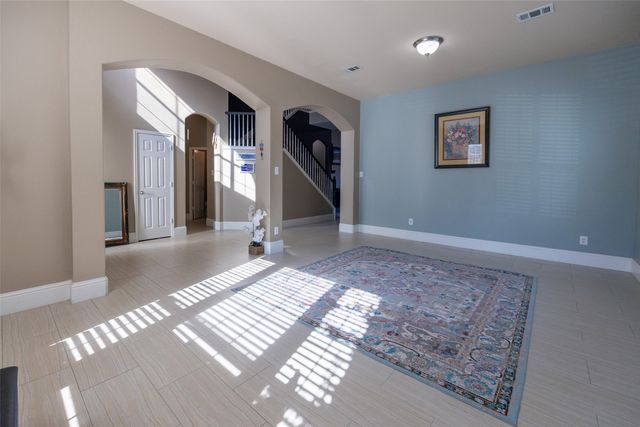 9216 Sterling Gate Drive, Mckinney, TX 75072