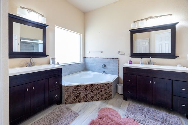 9216 Sterling Gate Drive, Mckinney, TX 75072