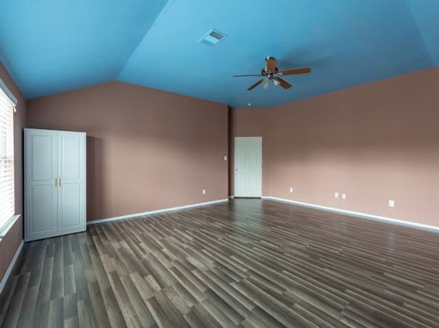 9216 Sterling Gate Drive, Mckinney, TX 75072