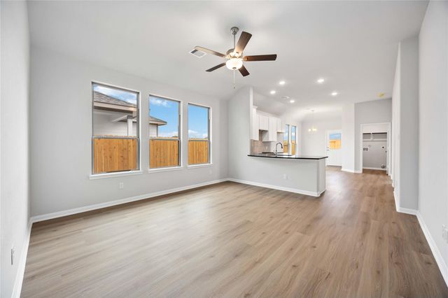 8015 Alamo Court, Beasley, TX 77417