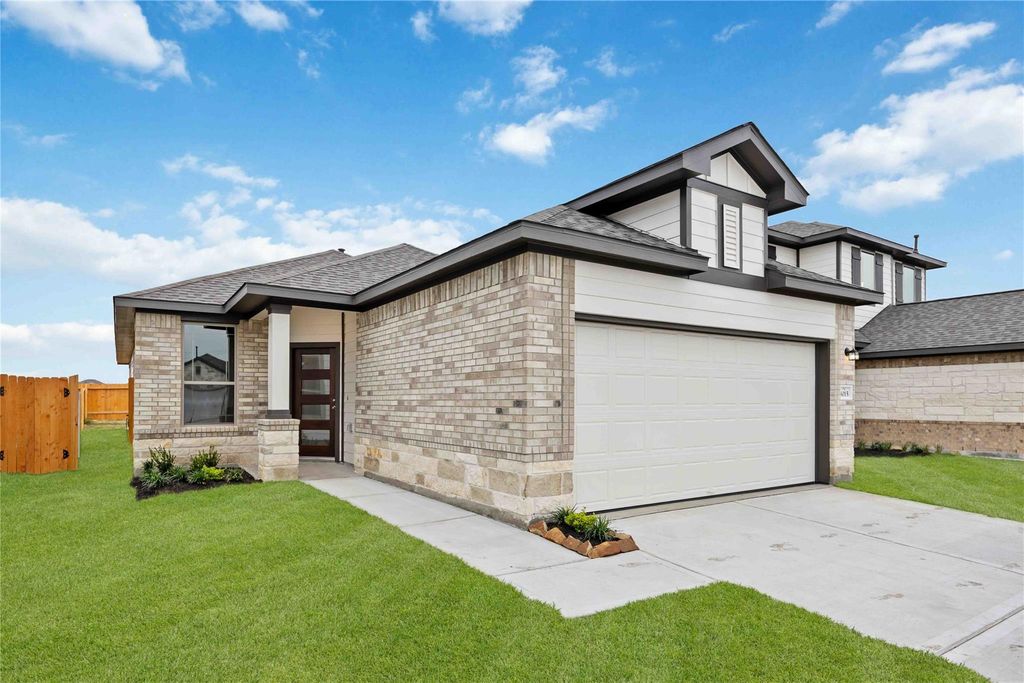 8015 Alamo Court, Beasley, TX 77417