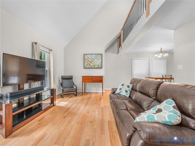 13601 Ramblewood Dr, Chester, VA 23836