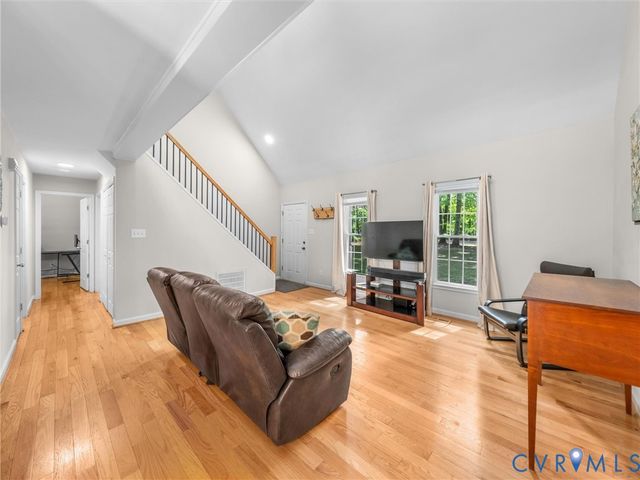 13601 Ramblewood Dr, Chester, VA 23836