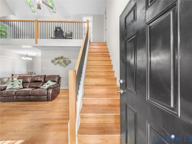 13601 Ramblewood Dr, Chester, VA 23836