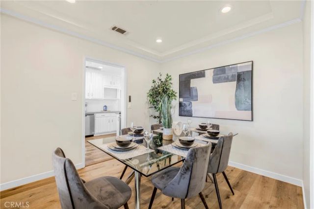 1123 Florence, Burbank, CA 91505