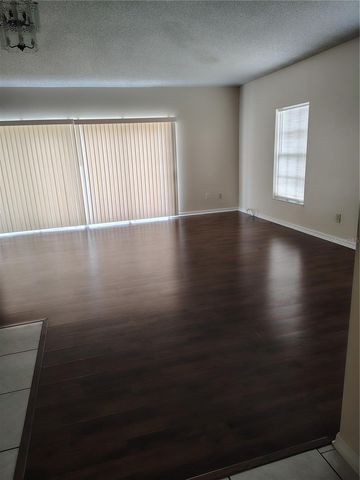 1074 UNIVERSAL REST PLACE, Kissimmee, FL 34744